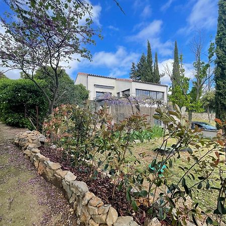 Proche Lac Du Salagou, Chambre Agreable Avec Salle D'Eau Et Wc Prive Lacoste  Exterior foto